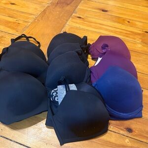 Victorias Secret Wireless Bras